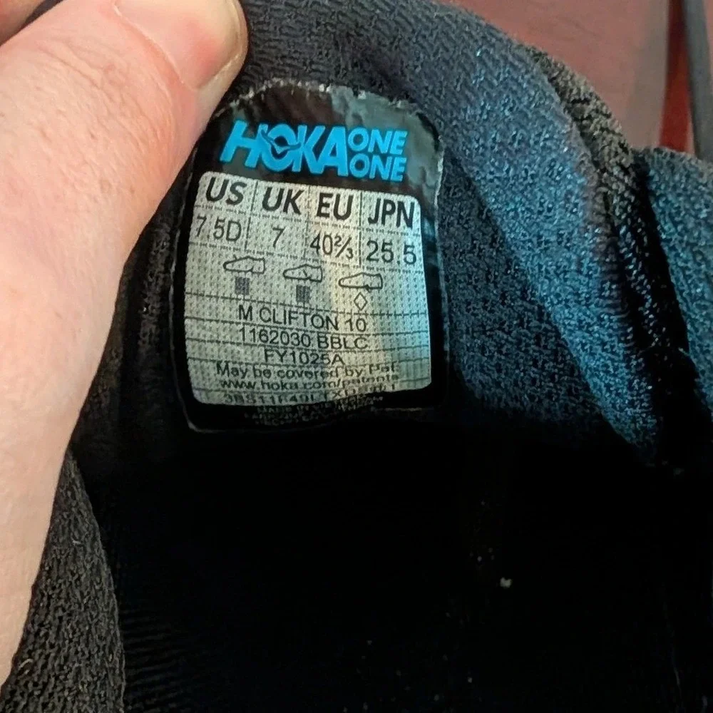 Hoka Clifton 10 Triple Black Mens Running Shoes 1162030 Size 7.5 D